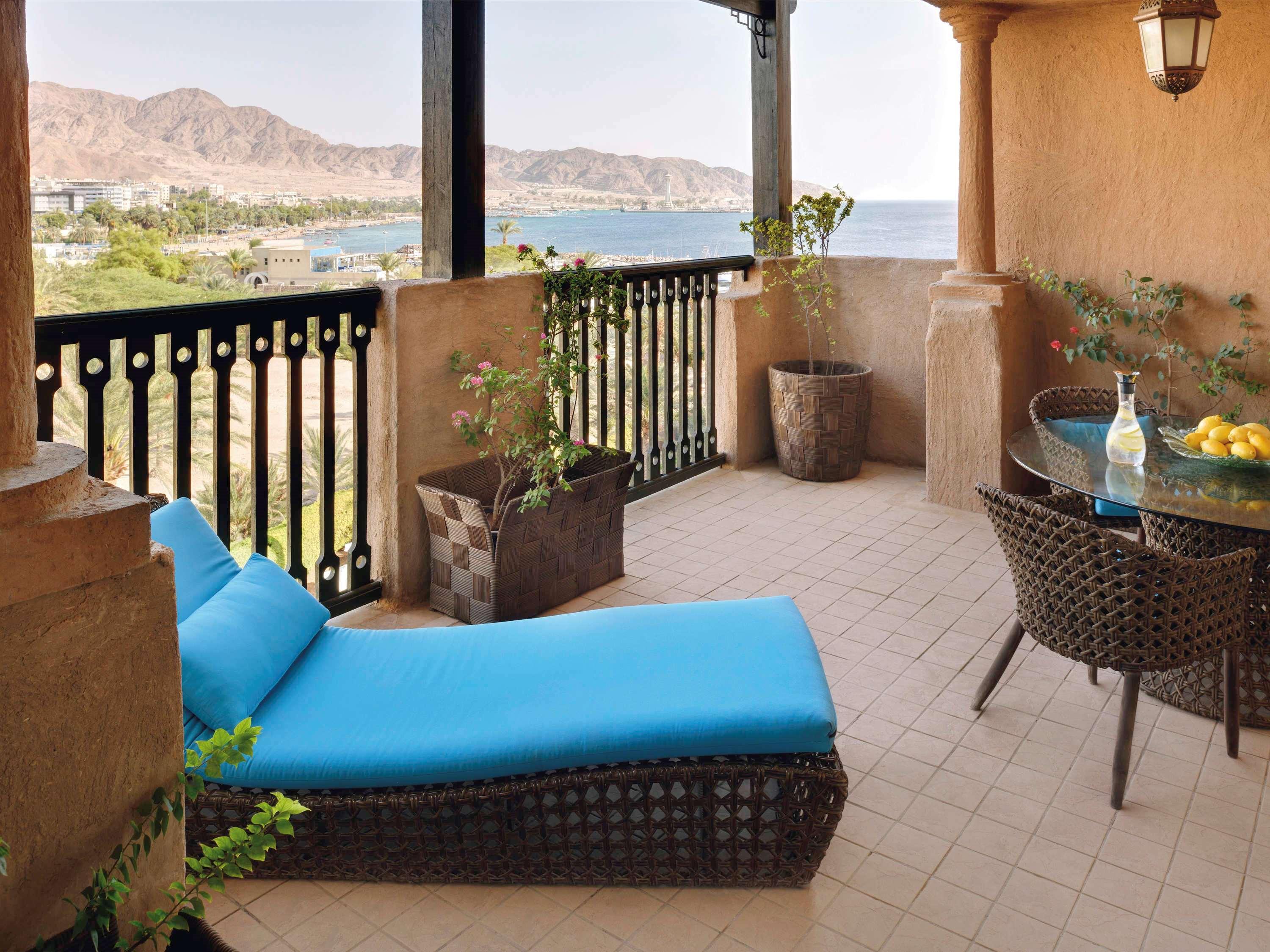 Moevenpick & Residences 5*