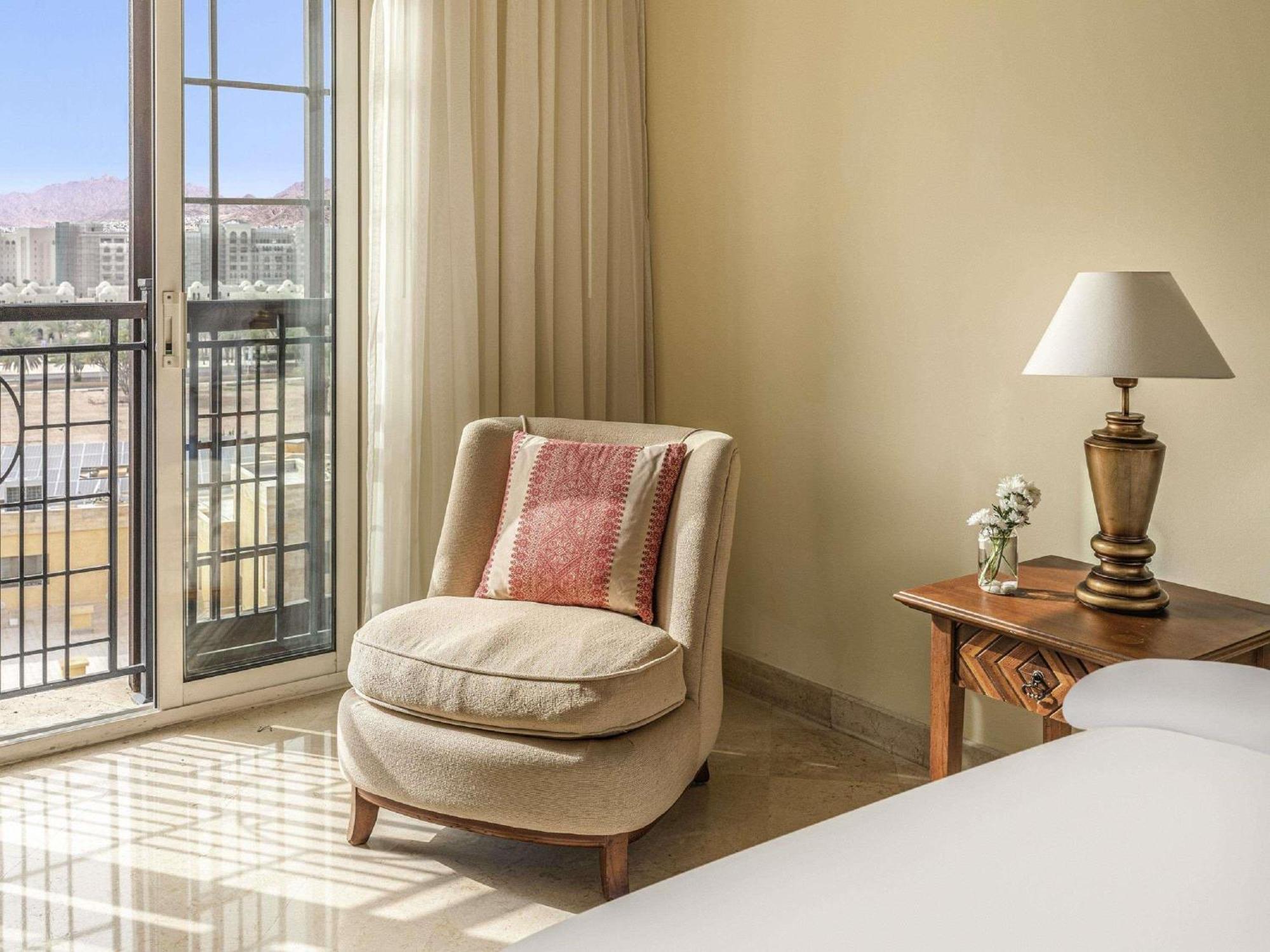 Moevenpick & Residences Resort