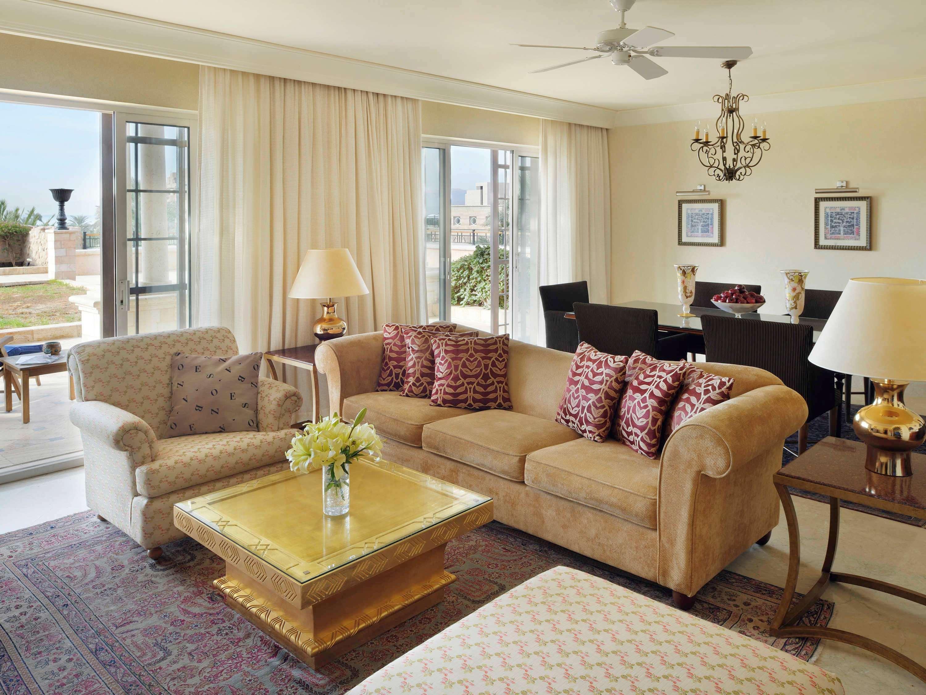 אתר נופש Moevenpick & Residences 5*