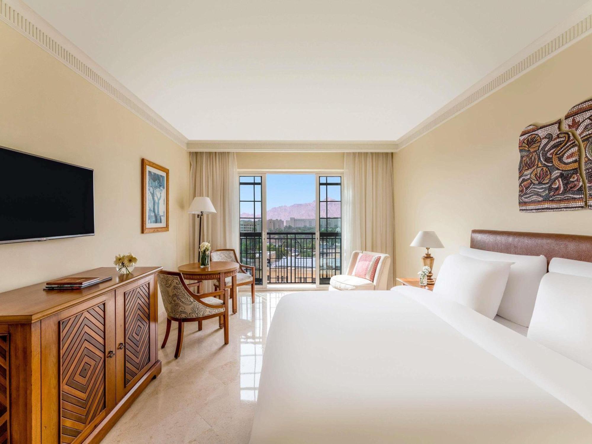 Moevenpick & Residences עקבה